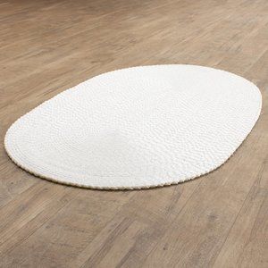 Simple Elegance Solid Knobby White Braided Rug